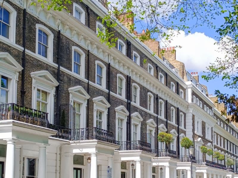 Builders Islington